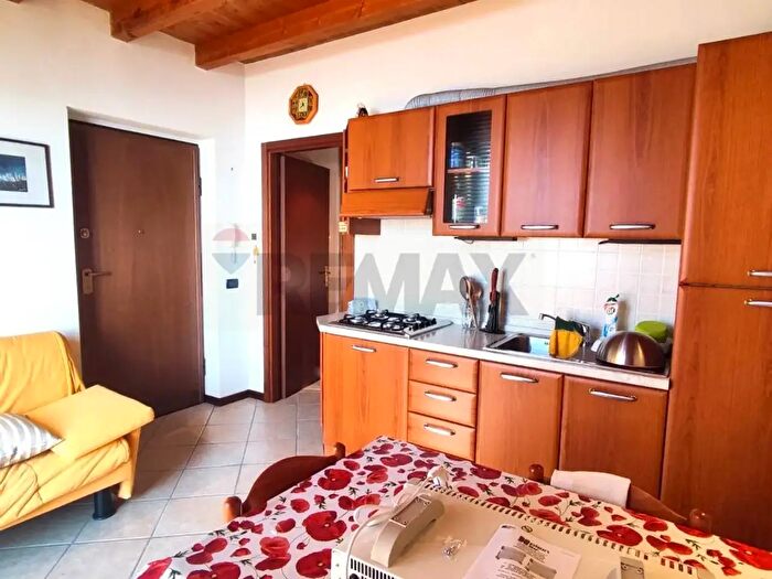 Appartamento bilocale in vendita in Pian Camuno