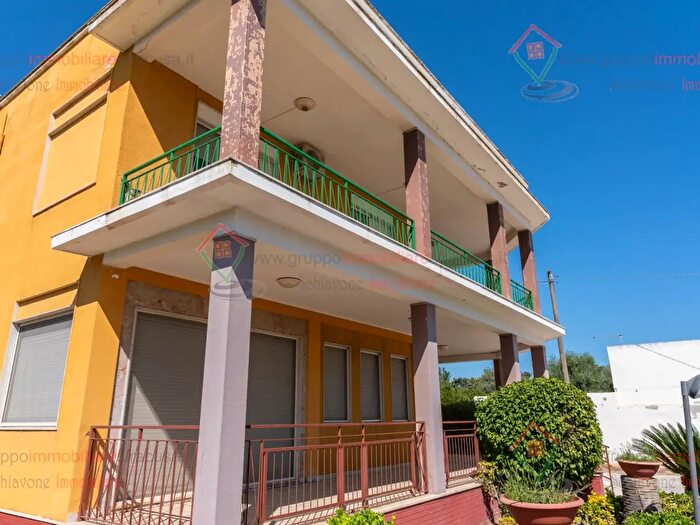 Appartamento con 6 locali in vendita in Siracusa