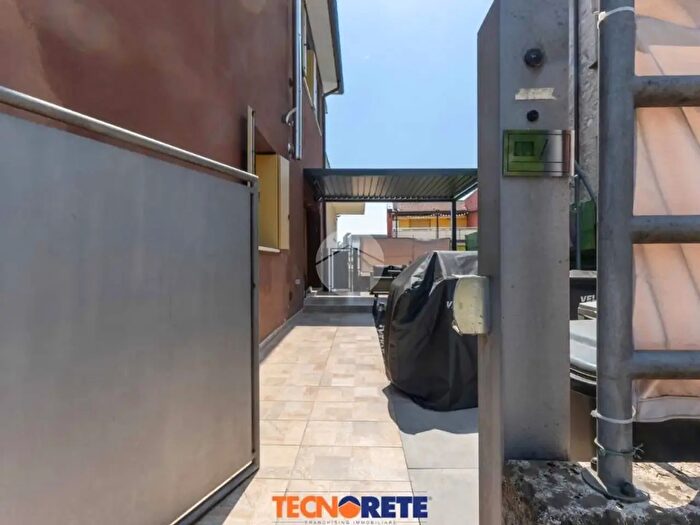 Appartamento trilocale in vendita in Via S Maria, Marano Vicentino