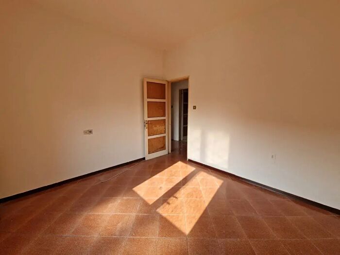 Appartamento trilocale in vendita in Via Barbieri, Abano Terme