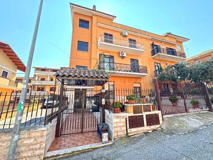 Appartamento trilocale in vendita in Via Cimabue, Fonte Nuova