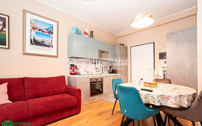 Appartamento bilocale in vendita in Via Francesco Redi, Milano