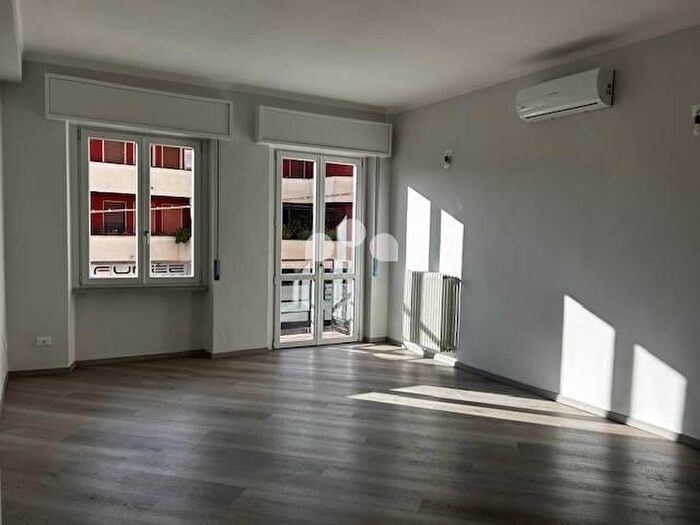 Appartamento trilocale in affitto in Via Piacenza, Crema