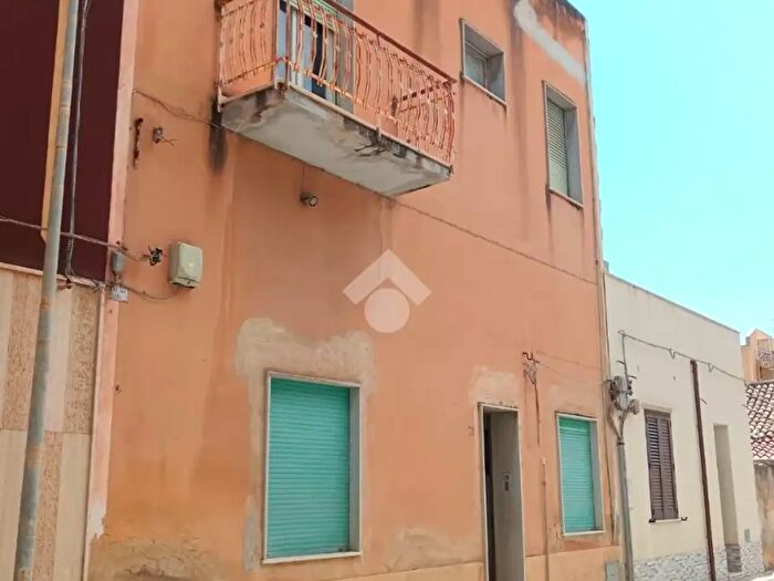 Appartamento quadrilocale in vendita in Via Canale Scalabrino, Erice