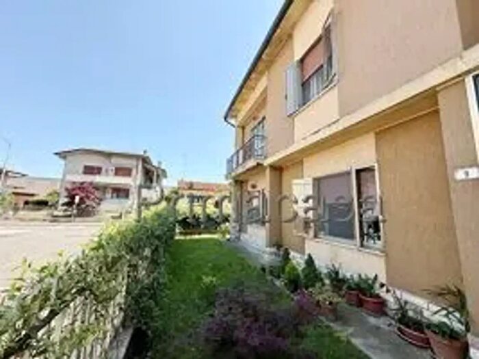 Appartamento bilocale in vendita in Via Marconi, Nogara