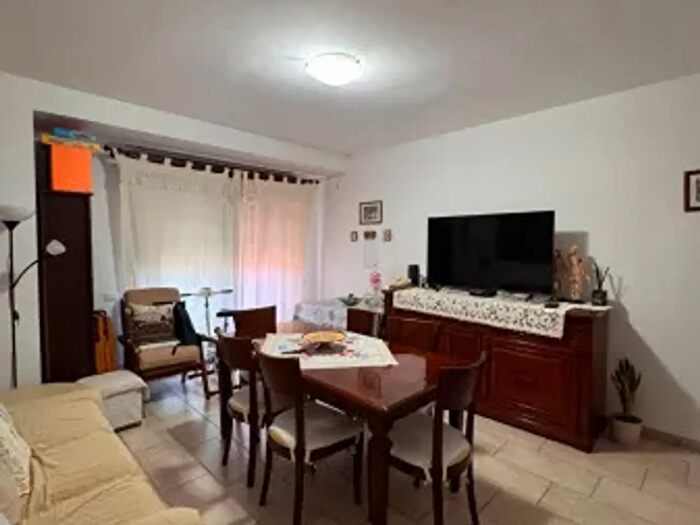 Appartamento quadrilocale in vendita in Via Montello, Nettuno