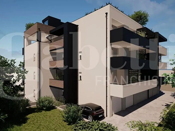 Appartamento quadrilocale in vendita in Strada Ospedalone San Francesco, Perugia