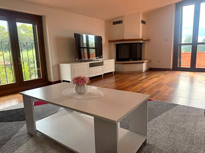 Appartamento quadrilocale in affitto in Castel del Piano Pila, Perugia