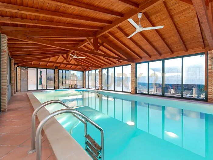 Casa con 17 locali in vendita in Via Gela, Caltagirone