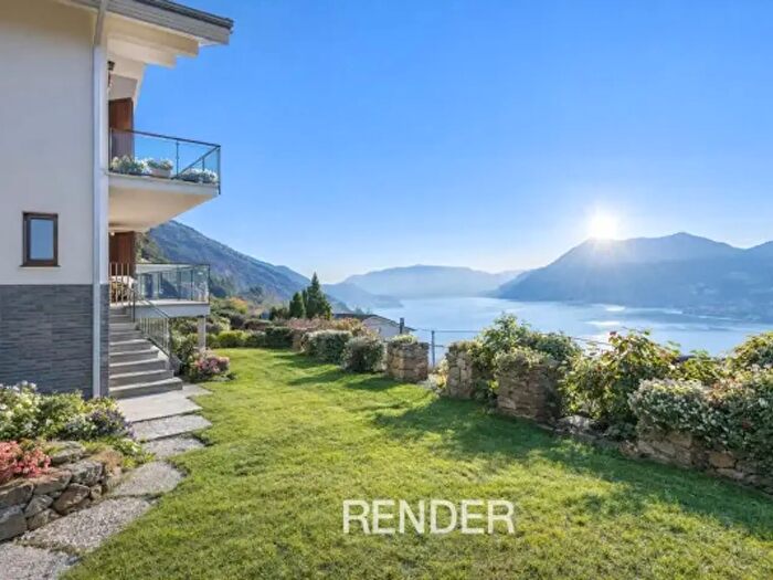 Casa con 6 locali in vendita in Valvarrone