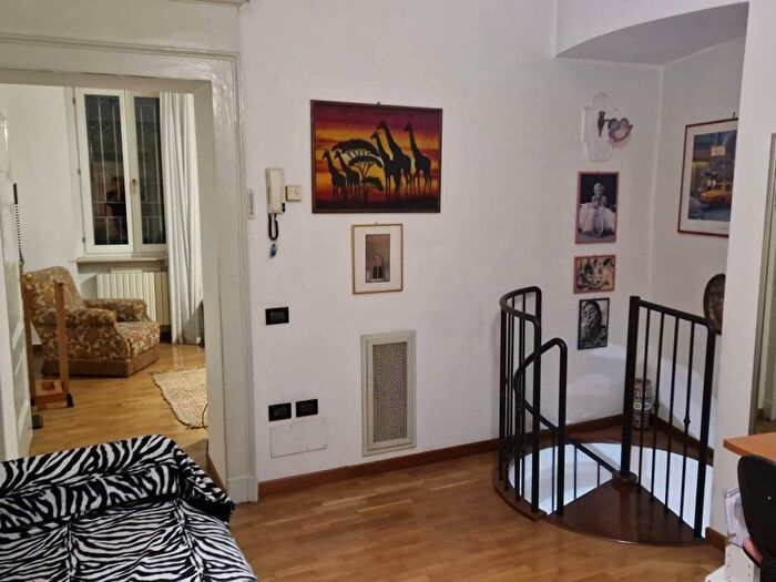 Appartamento trilocale in affitto in Via San Giorgio, Cedrate, Gallarate