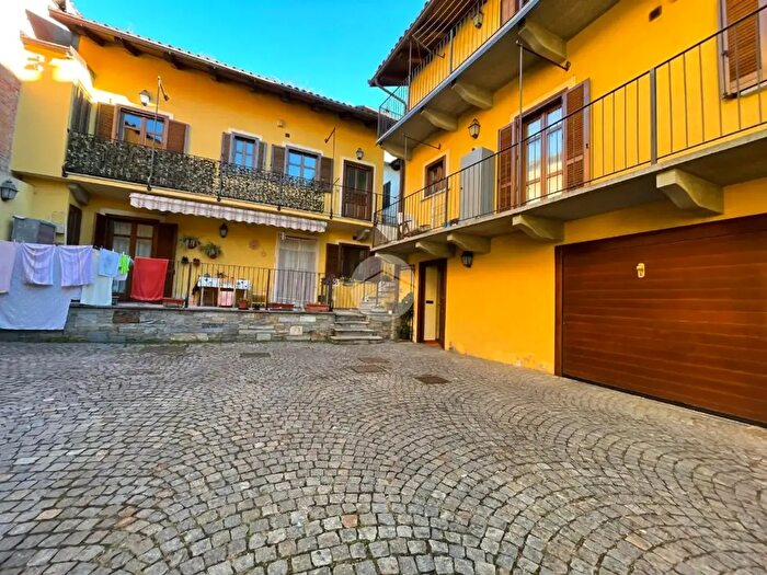 Appartamento trilocale in vendita in Via Rocci, Almese