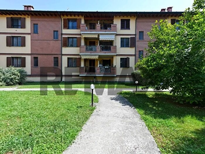 Appartamento bilocale in vendita in Via Alessandro Manzoni B, Truccazzano