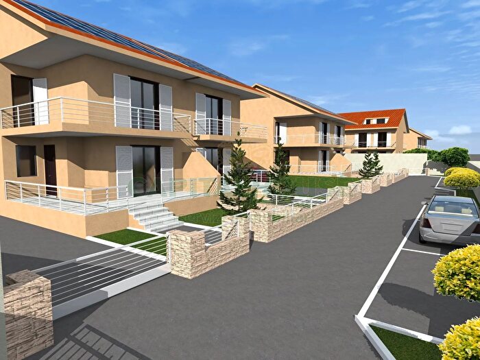 Casa con 6 locali in vendita in Via Nuova Sarno, Palma Campania