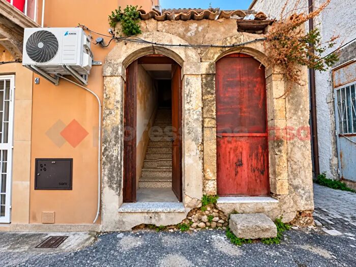 Appartamento monolocale in vendita in Largo dei Pescatori, Siracusa
