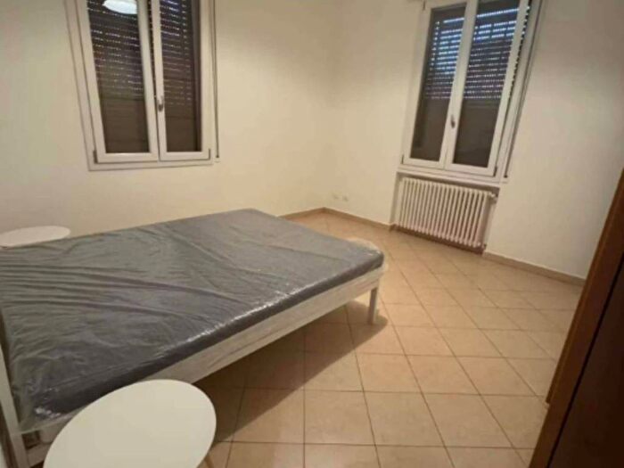 Appartamento trilocale in affitto in Via Bartolomeo Passarotti, Bolognina, Bologna