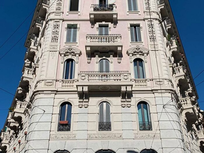 Appartamento bilocale in affitto in Via Antonio Stoppani, Morgagni, Milano