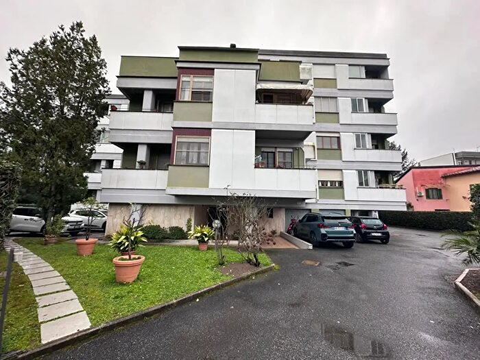 Appartamento con 5 locali in vendita in Rancesco Redi, Pisa