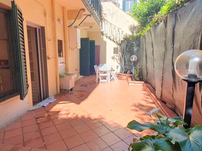 Appartamento quadrilocale in affitto in Via dei Pilastri, DAzeglio, Firenze