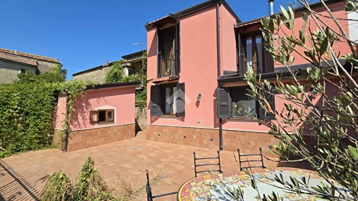 Casa con 5 locali in vendita in Cda Bagnoli, SantAgata De Goti