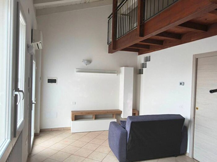 Appartamento monolocale in affitto in Sanguinetto