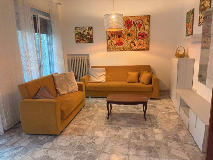 Appartamento con 5 locali in affitto in Viale John Fitzgerald Kennedy, Lungomare Strada Parco, Pescara