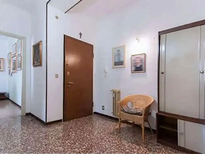 Appartamento trilocale in vendita in Viale Valganna, Varese