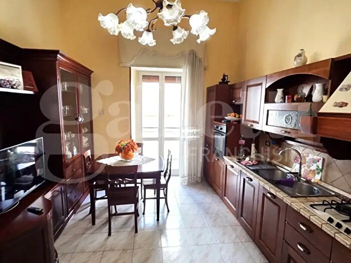 Appartamento bilocale in vendita in Via Andrea Cantelmo, Napoli