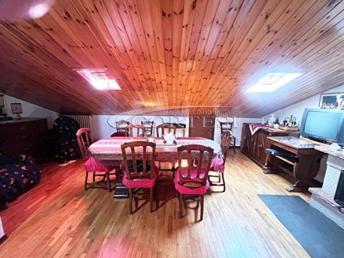 Appartamento trilocale in vendita in Via Gioacchino Belli, Citta Di Castello