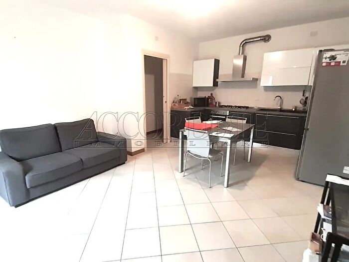 Appartamento trilocale in vendita in Via dellAmicizia, Curtarolo