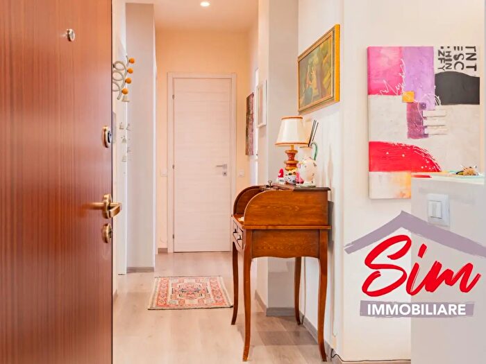 Appartamento trilocale in vendita in Via Guglielmo Marconi Sn, Novara