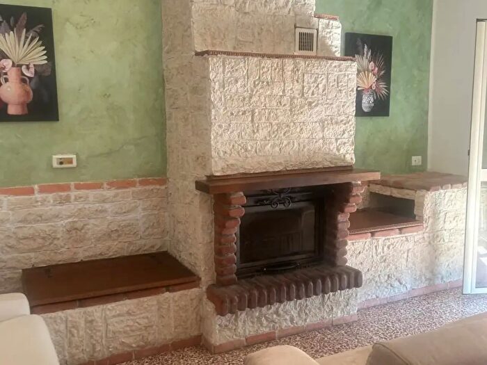 Appartamento quadrilocale in affitto in Via Bruno Buozzi, Acquasparta