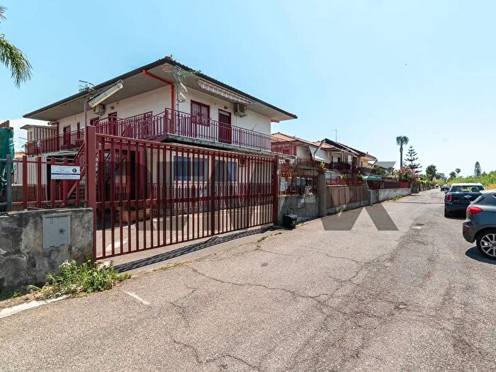 Appartamento bilocale in vendita in Via Traversa Terza, Mascali