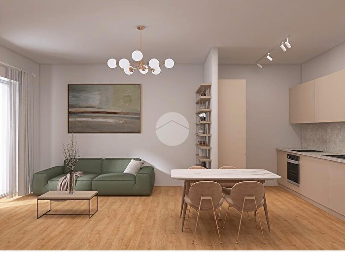 Appartamento trilocale in vendita in Via Rodolfo Benini, Roma