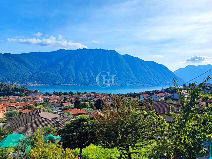 Appartamento bilocale in vendita in Tremezzina