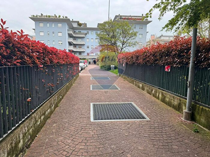 Appartamento bilocale in vendita in Via Celadina a, Gorle