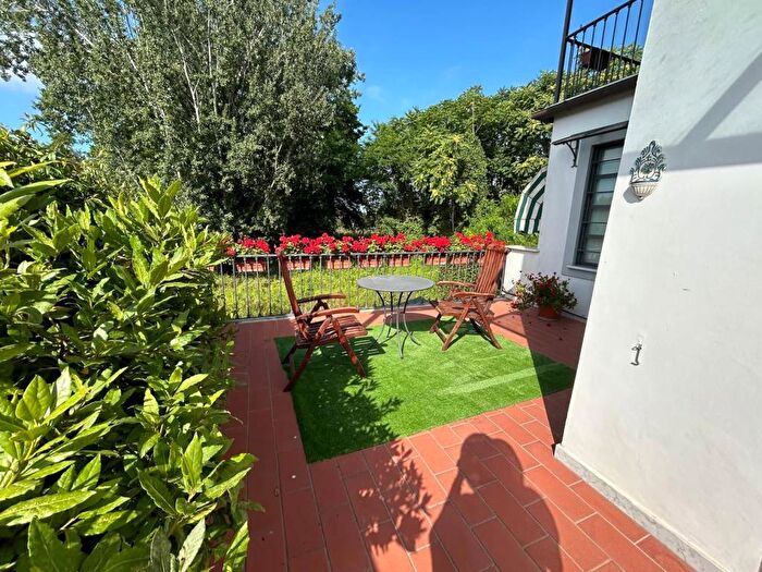 Appartamento quadrilocale in affitto in Via Emilia, Centro, Forte dei Marmi