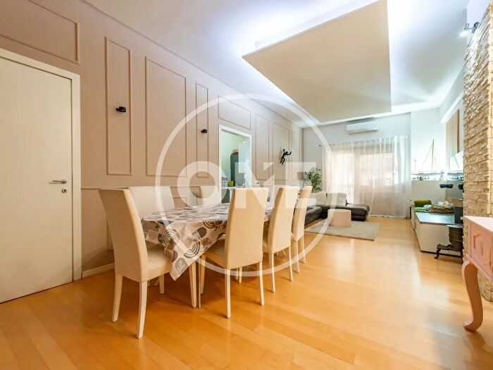 Appartamento quadrilocale in vendita in Via Clelia, Roma