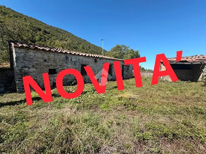 Casa bilocale in vendita in Strada di Altrocanto, Narni