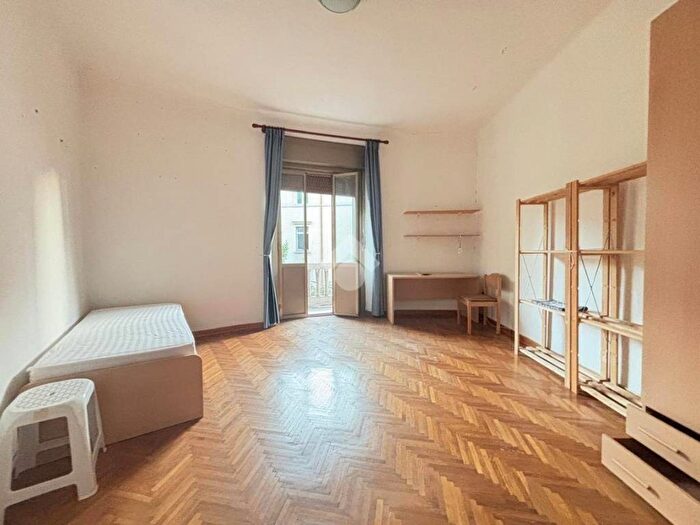Appartamento bilocale in affitto in Vicolo dell'Edera, Cologna Università, Trieste