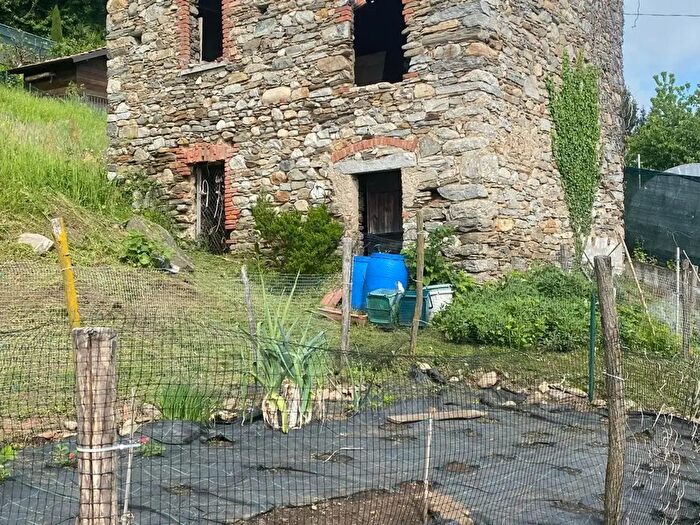 Casa monolocale in vendita in Via Bernardino Luini, Brissago Valtravaglia