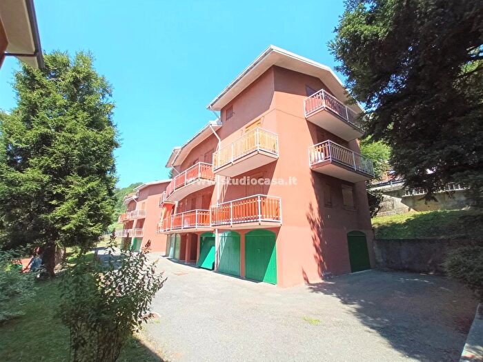 Appartamento bilocale in vendita in Via Piane, Gorno