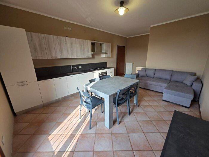 Appartamento bilocale in affitto in Via Cesare Battisti, Ardole San Marino, GadescoPieve Delmona