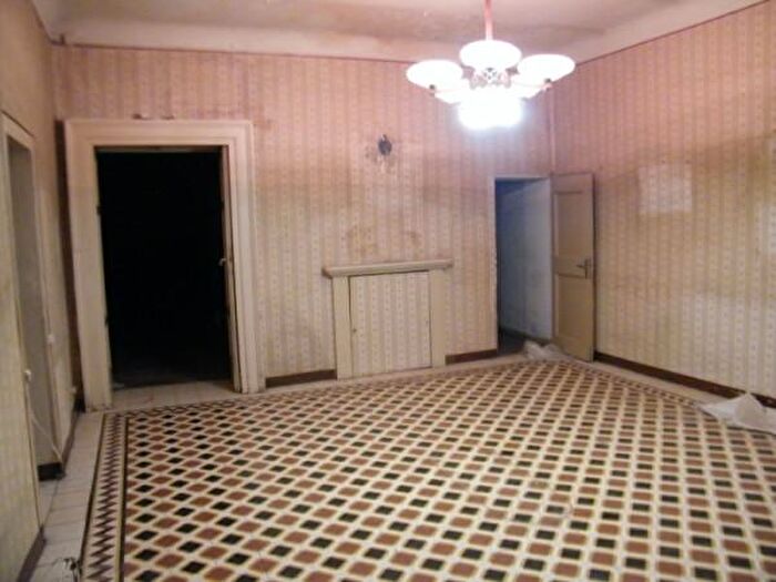 Appartamento con 6 locali in vendita in Via Giuseppe Mazzini, Jesi