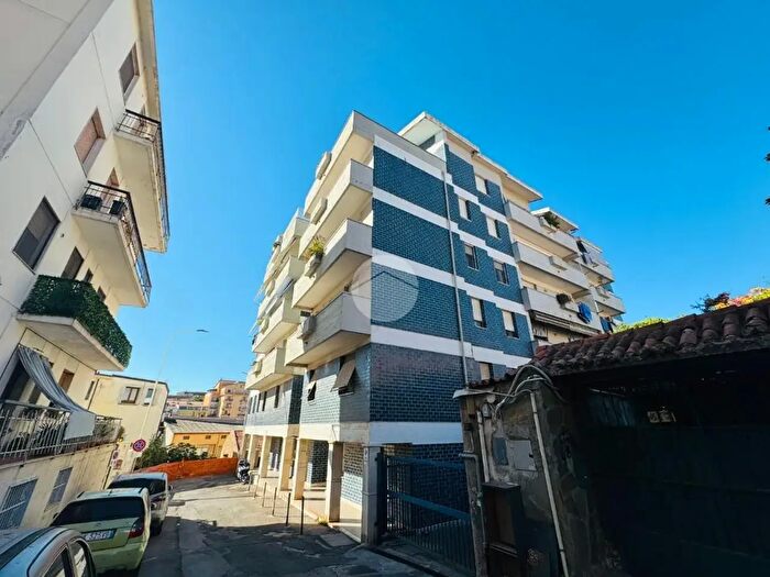 Appartamento quadrilocale in vendita in Via Crispatzu, Sassari