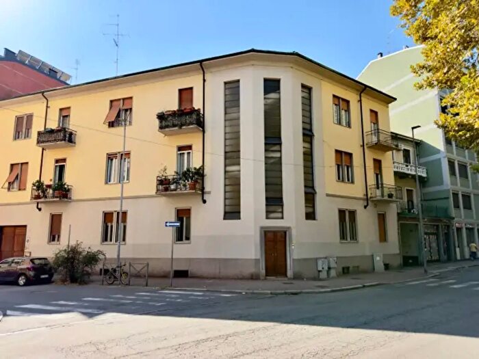 Appartamento trilocale in vendita in Novara
