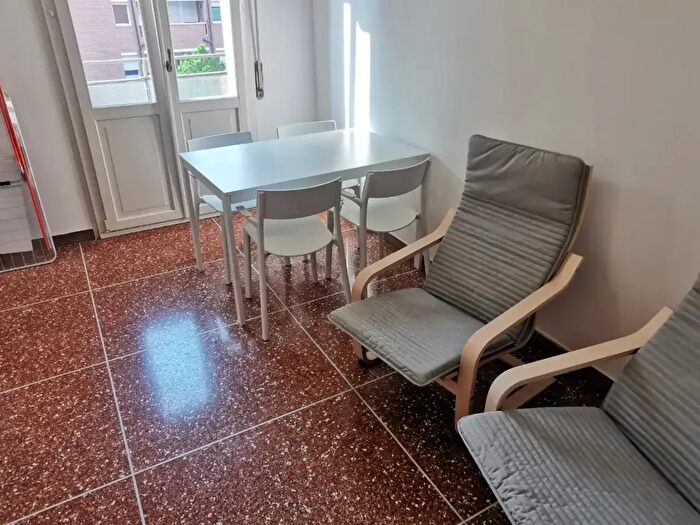 Appartamento trilocale in affitto in Via Emilia Levante, Bologna