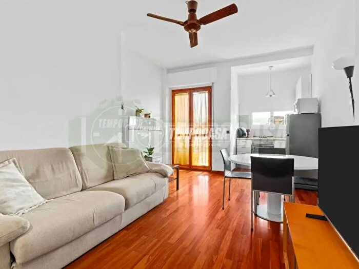 Appartamento trilocale in vendita in Milano