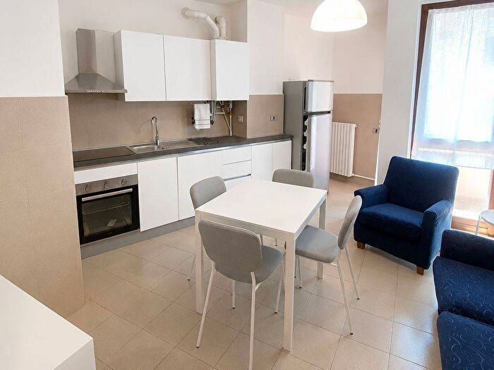 Appartamento bilocale in affitto in Via Alessandro Manzoni, Albizzate
