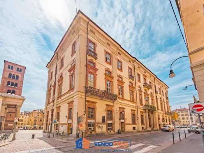 Appartamento bilocale in vendita in Via della Consolata, Torino